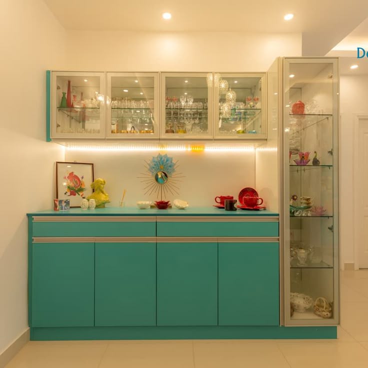 Crockery Unit